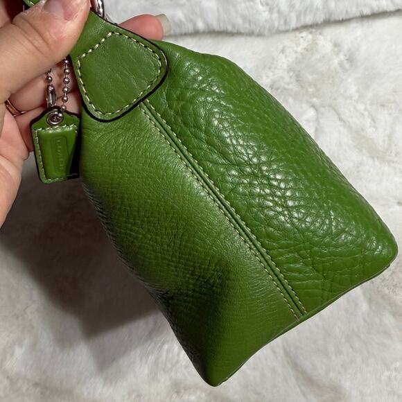 COACH Vintage Y2K EST. 1941 Leatherware Green Mini Shoulder Baguette Bag - Picture 5 of 8